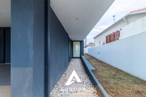 Moradia T3 Venda em São Félix da Marinha,Vila Nova de Gaia