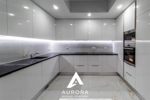 Moradia T3 Venda em São Félix da Marinha,Vila Nova de Gaia