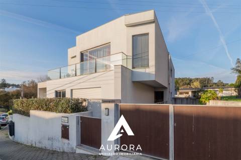 Moradia T3 Venda em São Félix da Marinha,Vila Nova de Gaia