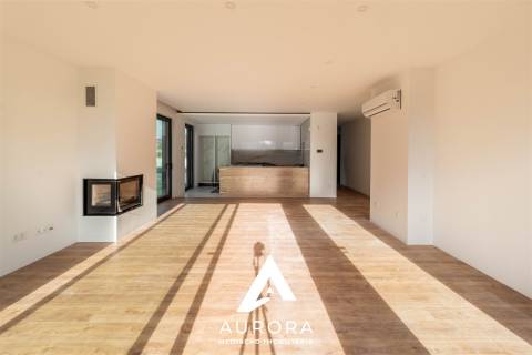 Moradia T4 Venda em Serzedo e Perosinho,Vila Nova de Gaia