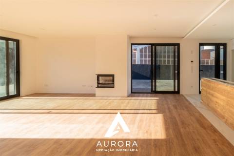 Moradia T4 Venda em Serzedo e Perosinho,Vila Nova de Gaia