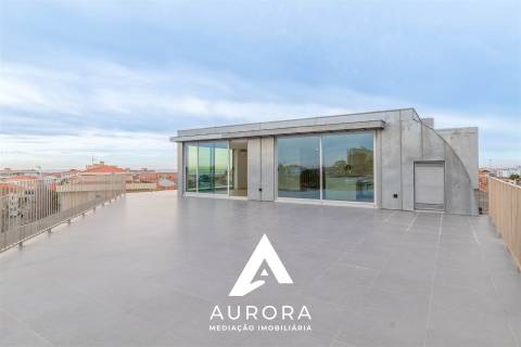 Exclusivo Penthouse com terraço de 163m2