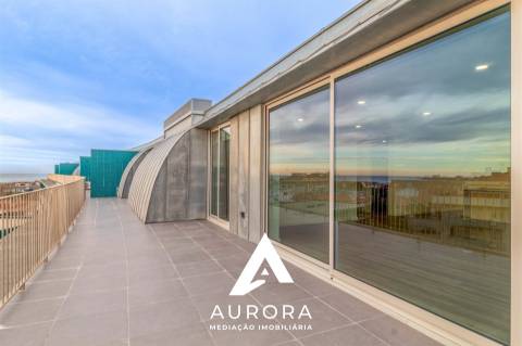 Exclusivo Penthouse com terraço de 163m2