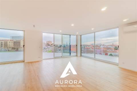 Exclusivo Penthouse com terraço de 163m2