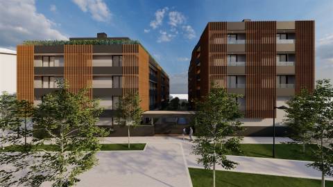 Apartamento T2 Nascente 99m2 úteis Espinho e lugar garagem