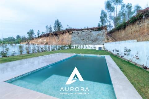 Moradia T4 Venda em Rio Meão,Santa Maria da Feira