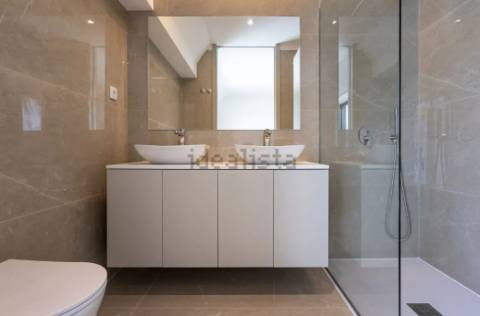 T3 Novo em Espinho com Vista Mar  – 100m da Praia | Box Fechada