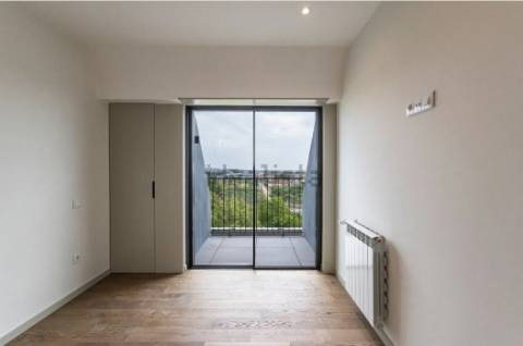 T3 Novo em Espinho com Vista Mar  – 100m da Praia | Box Fechada