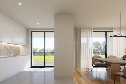 Apartamento T3 com varanda e garagem