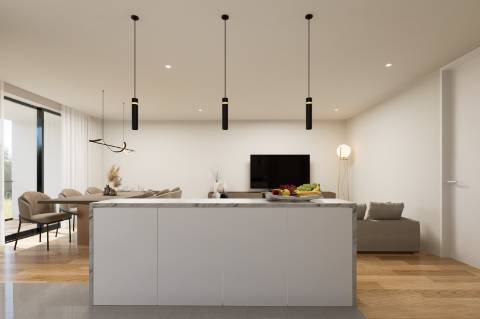 Apartamento T3 com varanda e garagem