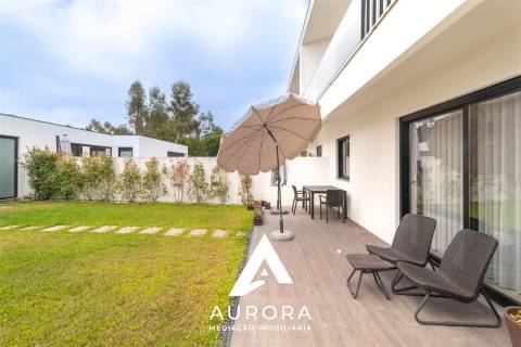 Moradia T4 Moderna em São João de Ver – Próxima de Santa Maria da Feira