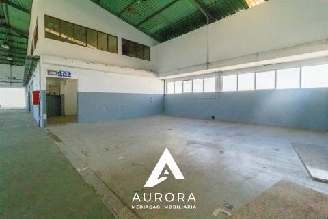 Armazém  Arrendamento em Gulpilhares e Valadares,Vila Nova de Gaia