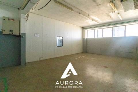 Armazém  Arrendamento em Gulpilhares e Valadares,Vila Nova de Gaia