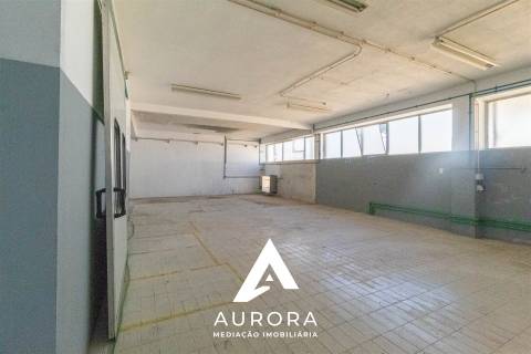 Armazém  Arrendamento em Gulpilhares e Valadares,Vila Nova de Gaia