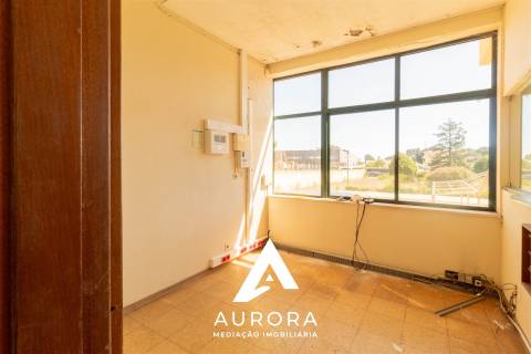 Armazém  Arrendamento em Gulpilhares e Valadares,Vila Nova de Gaia