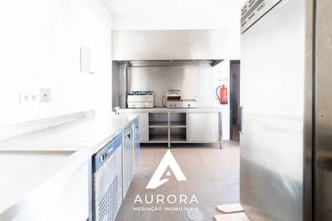 Loja  Arrendamento em São João da Madeira,São João da Madeira