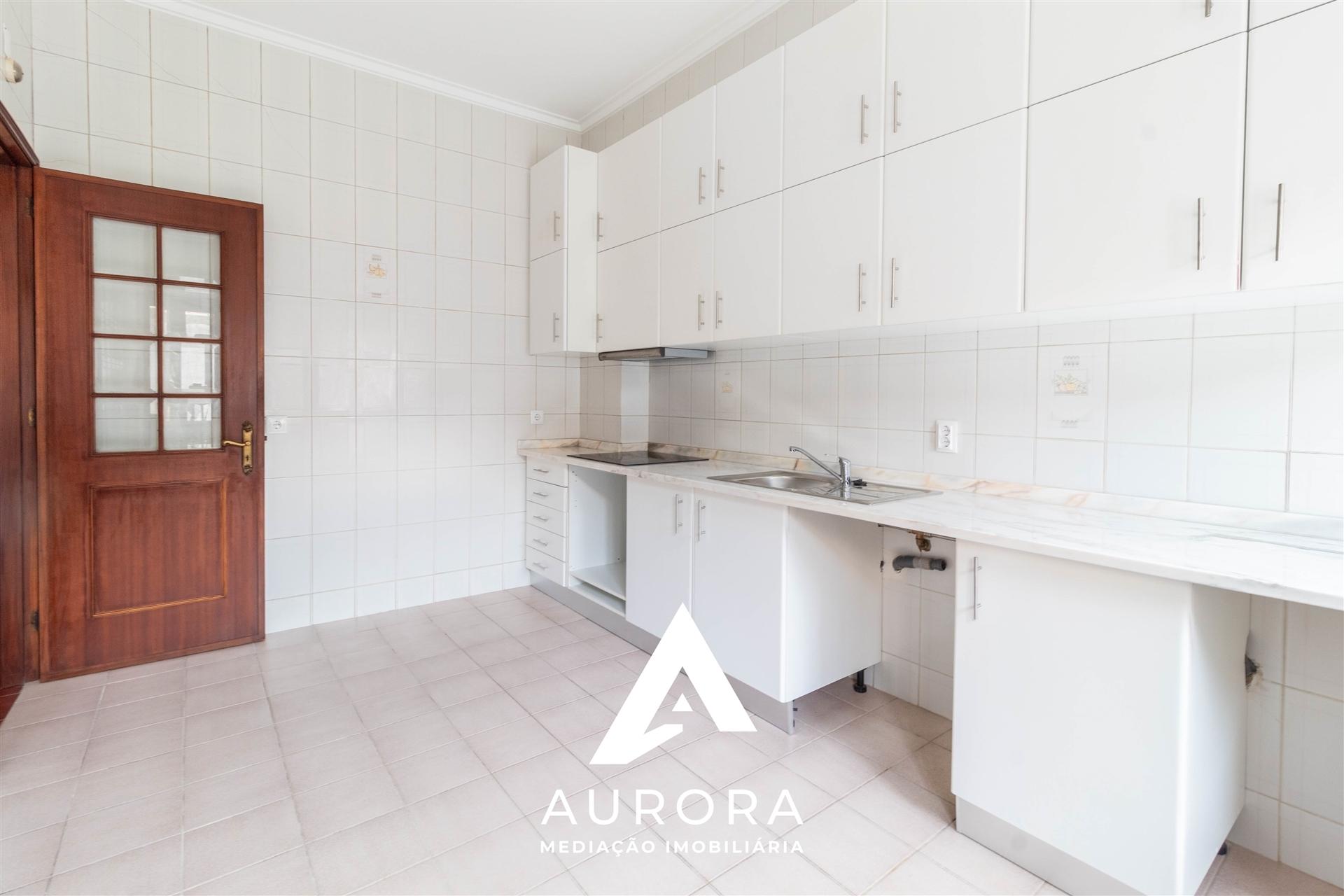 Apartamento T3 Arrendamento em Espinho,Espinho