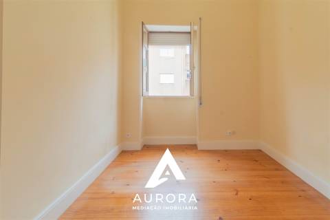 Andar Moradia T4 Arrendamento em Espinho,Espinho