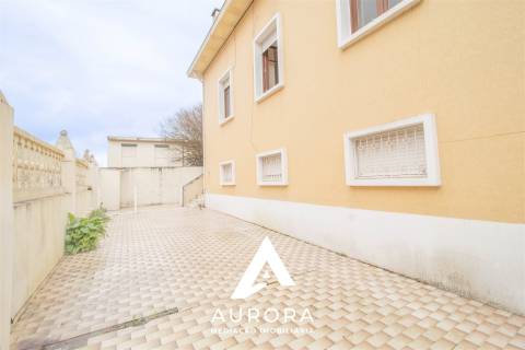 Andar Moradia T4 Arrendamento em Espinho,Espinho