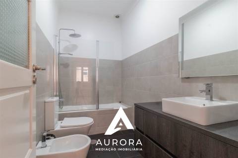 Andar Moradia T4 Arrendamento em Espinho,Espinho