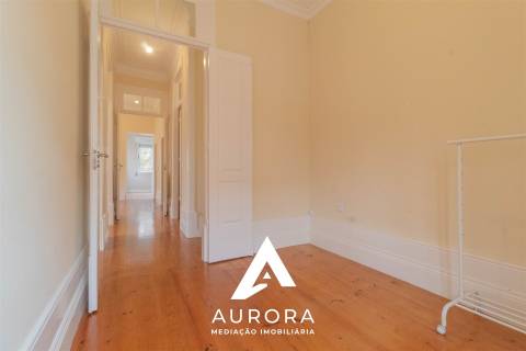 Andar Moradia T4 Arrendamento em Espinho,Espinho