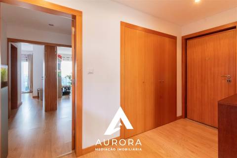 Apartamento T3 Esmoriz – 2.º andar com elevador, garagem, varandas e vistas desafogadas