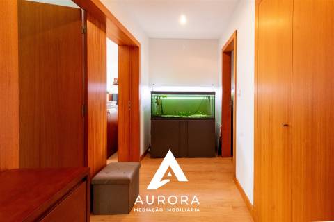Apartamento T3 Esmoriz – 2.º andar com elevador, garagem, varandas e vistas desafogadas