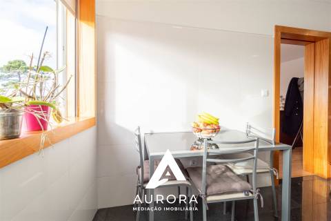 Apartamento T3 Esmoriz – 2.º andar com elevador, garagem, varandas e vistas desafogadas