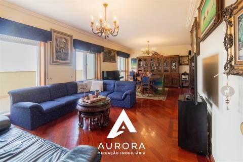 Apartamento T4 Venda em Espinho,Espinho