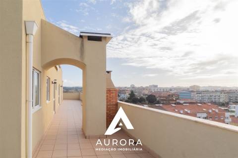 Apartamento T4 Venda em Espinho,Espinho