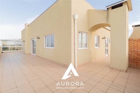 Apartamento T4 Venda em Espinho,Espinho