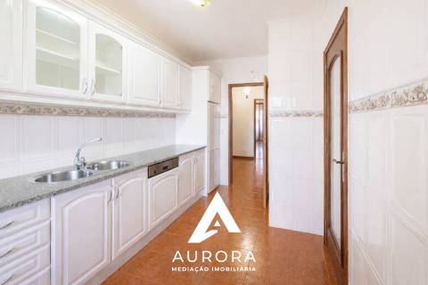 Apartamento T3 Venda em Sanguedo,Santa Maria da Feira