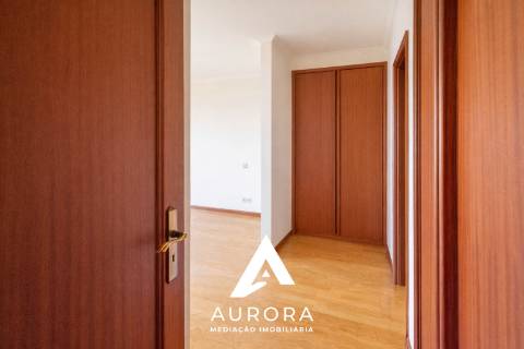 Apartamento T3 Venda em Sanguedo,Santa Maria da Feira