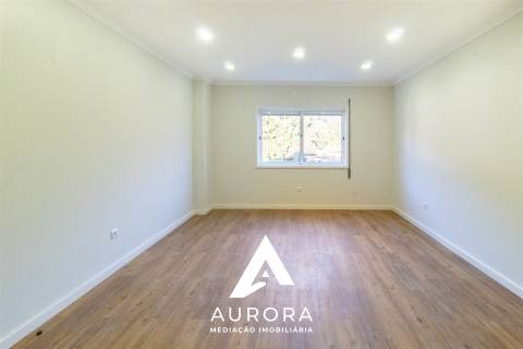 Apartamento T4 Venda em Arcozelo,Vila Nova de Gaia