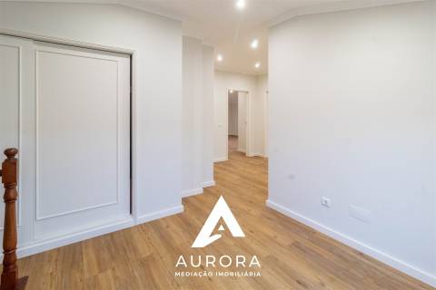 Apartamento T4 Venda em Arcozelo,Vila Nova de Gaia