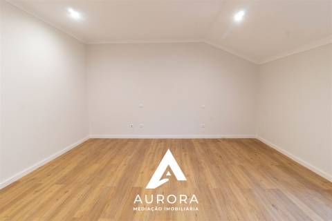 Apartamento T4 Venda em Arcozelo,Vila Nova de Gaia