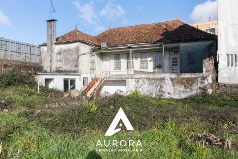 Moradia T6 Venda em Fiães,Santa Maria da Feira