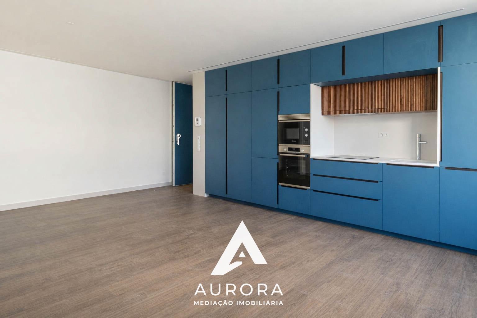 Apartamento T2 a 100 metros da praia Garagem Box