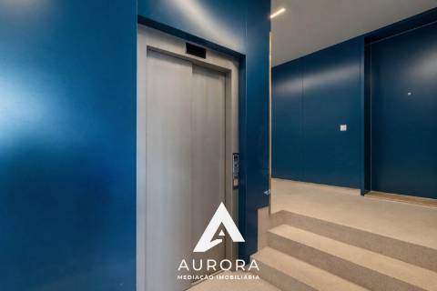 Apartamento T2 a 100 metros da praia Garagem Box