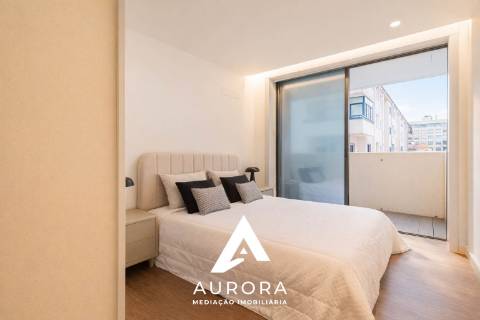 Apartamento T2 a 100 metros da praia Garagem Box