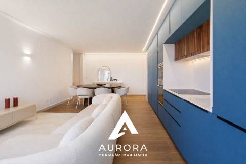 Apartamento T2 a 100 metros da praia Garagem Box