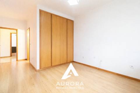 Apartamento T3 Venda em Oliveira de Azeméis, Santiago de Riba-Ul, Ul, Macinhata da Seixa e Madail,Oliveira de Azeméis