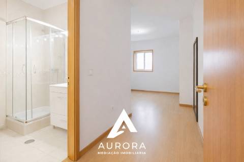 Apartamento T3 Venda em Oliveira de Azeméis, Santiago de Riba-Ul, Ul, Macinhata da Seixa e Madail,Oliveira de Azeméis