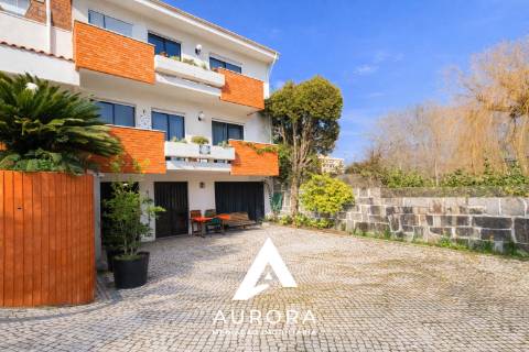 Moradia T6 Venda em Anta e Guetim,Espinho