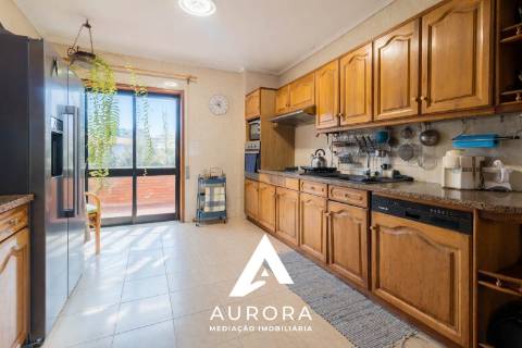 Moradia T6 Venda em Anta e Guetim,Espinho