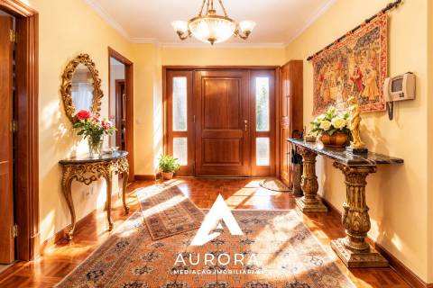 Moradia T6 Venda em Anta e Guetim,Espinho