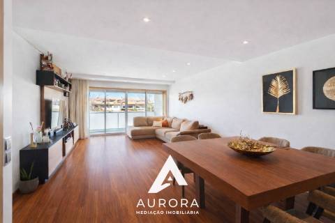 Apartamento T2 Venda em São Félix da Marinha,Vila Nova de Gaia