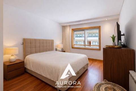 Apartamento T2 Venda em São Félix da Marinha,Vila Nova de Gaia