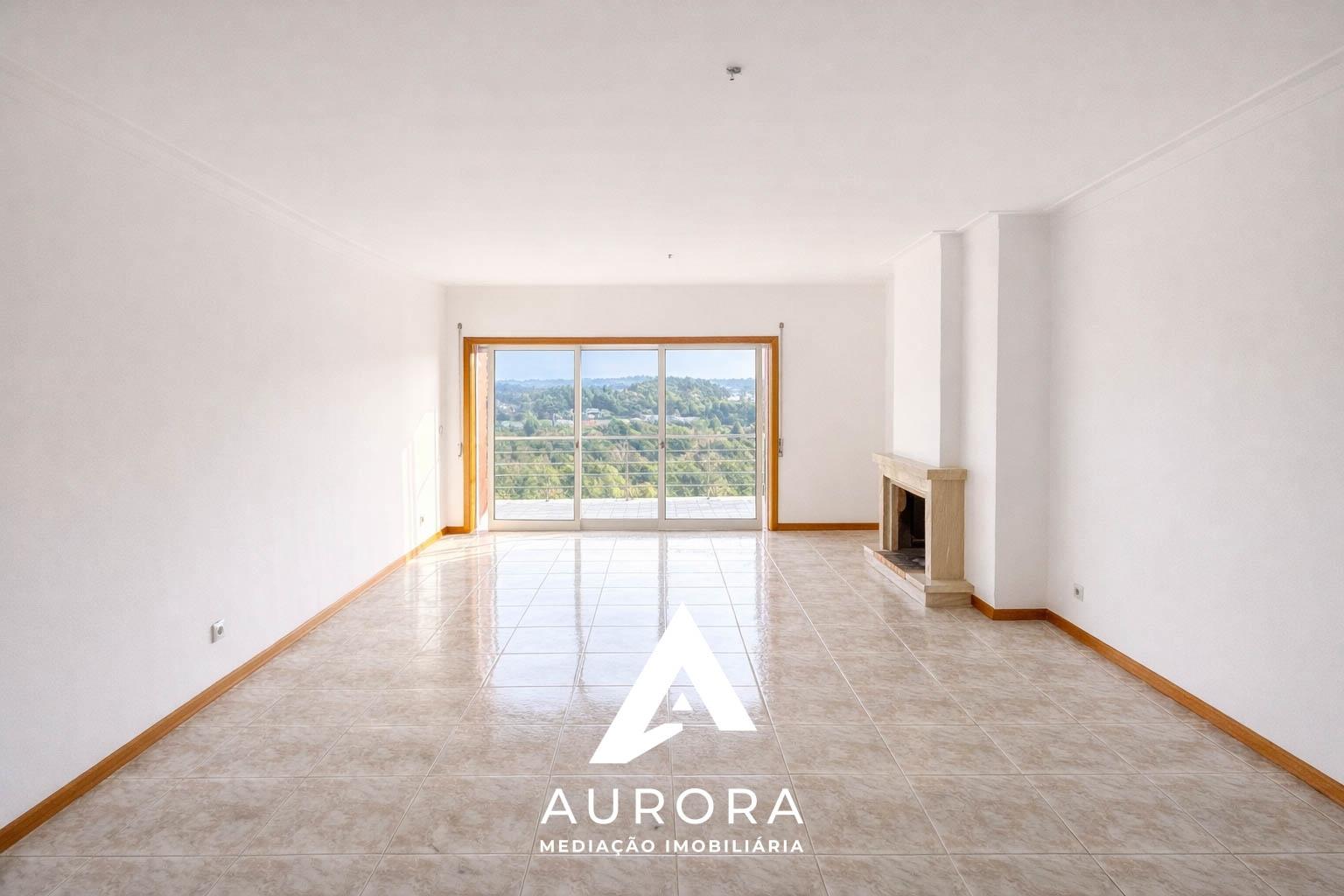 Apartamento T2 Arrendamento em Grijó e Sermonde,Vila Nova de Gaia