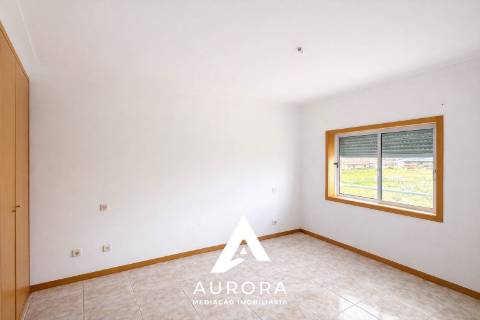 Apartamento T2 Arrendamento em Grijó e Sermonde,Vila Nova de Gaia
